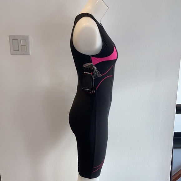 Black & Pink Sport Suit - Picture 4 of 8